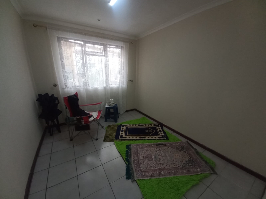 4 Bedroom Property for Sale in Portlands Western Cape